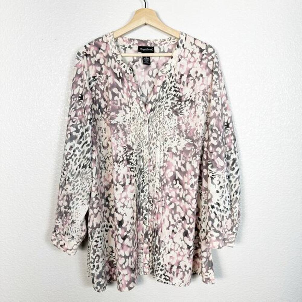Maggie Barnes‎ Womens Animal Print Button Down Blouse Size 1X  Cream Pink Grey